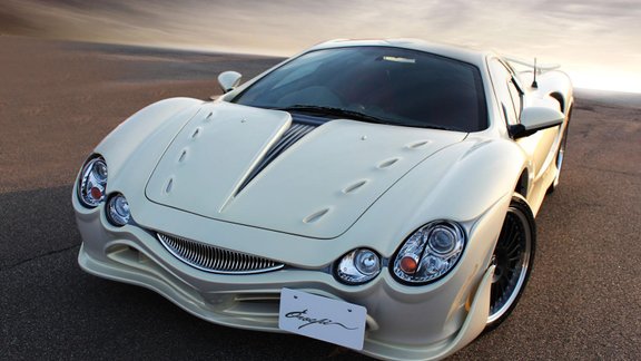 Mitsuoka Orochi