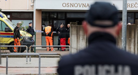 Horvātijā skolā nodurta septiņgadīga meitene; vairāki uzbrukumā ievainoti