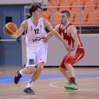 Latvijas U-20 basketbolisti ar uzvaru sāk cīņu par palikšanu Eiropas čempionāta A divīzijā