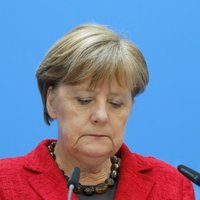 Merkele: nav pamata pret Krieviju vērsto sankciju atcelšanai