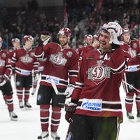 Rīgas 'Dinamo' izcīna pirmo 'mājas' uzvaru šosezon