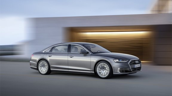 Jaunais 'Audi A8'