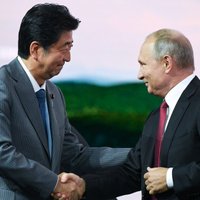 Putins ierosina Krievijai un Japānai jau šogad parakstīt miera līgumu