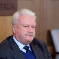 Lietuvā kritiku izsauc amatpersonu un Dūklava vakariņas ar uzņēmuma 'Biovela' vadītāju