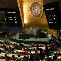 ANO Ģenerālā asambleja aicina panākt no Krievijas reparācijas Ukrainai