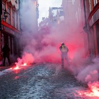 Stokholmā sadursmēs starp policiju un antifašistiem ievainoti divi cilvēki