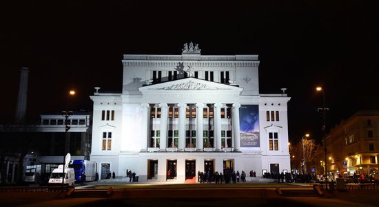 Pasniegtas Latvijas Nacionālās operas fonda Gada balvas operai