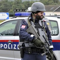 Austrijas policija sāk masīvu operāciju pret džihādistiem