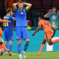 Украина уступила голландцам в триллере с пятью забитыми мячами