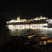 'Costa Concordia' vrakā atrod vēl piecu cilvēku mirstīgās atliekas