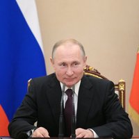 Putins 'nestrādāšanas' režīmu pagarinājis līdz 11. maijam