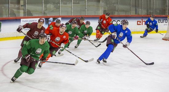ФОТО: Сборная Латвии провела первую тренировку перед турниром в Минске