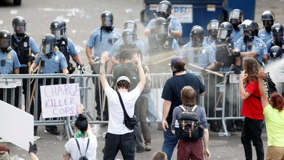 Minnesota, protesti, sadursmes