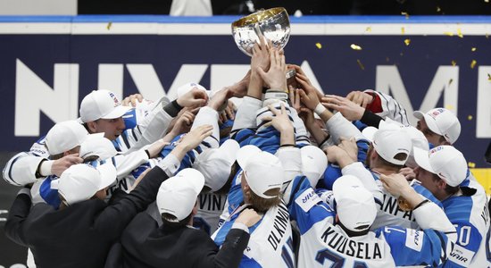 Somijas hokejisti sensacionāli triumfē pasaules čempionātā