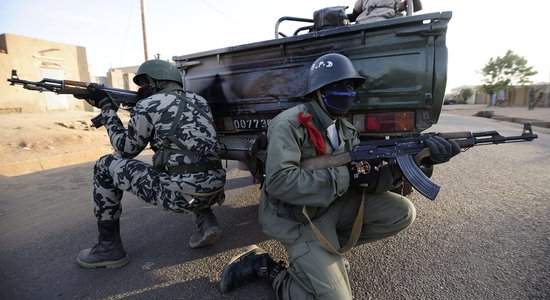 Брюссель: Ринкевич обсудил с коллегами положение в Сирии, Мали и на Ближнем Востоке