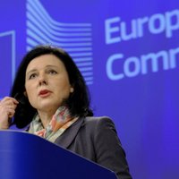 Еврокомиссар объявила о жестких мерах в отношении Facebook