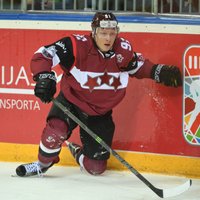 Latvijas hokejisti otrajā mačā 'neatslēdz' Baltkrievijas izlases vārtus