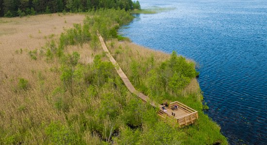 Ar pastaigu takām un vietām atpūtai – Latvijas ezeru izlase