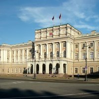 Питерские депутаты прогнали из парламента призрака