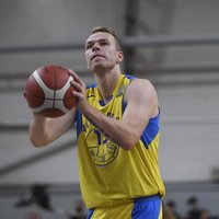 Kurzemes basketbola derbijā 'Ventspils' izcīna uzvaru pagarinājumā