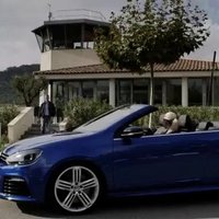 'VW' parādījis sērijveida 'Golf R' kabrioletu
