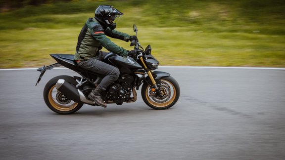 Nosaukts "Latvijas Gada motocikls 2025" galvenā titula ieguvējs un nomināciju uzvarētāji