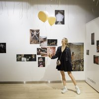 Foto: 'Rīgas Fotomēnesi' ieskandina izstādes 'Kultūrisms' atklāšana