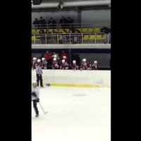 LHF liedz bērnu un jaunatnes čempionāta hokejista tēvam apmeklēt sava dēla spēles