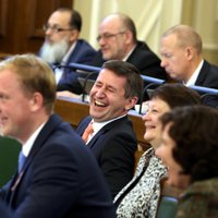 "Согласие" в своих предложениях к законопроекту о роспуске Рижской думы "троллит" и критикует коалицию