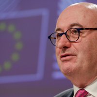 ES tirdzniecības komisārs atbalsta Franciju strīdā par digitālo nodokli ASV gigantiem