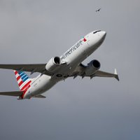 У самолета Boeing 737 Max 9 в США в полете вылетело окно. Авиакомпания сняла все лайнеры этой модели с рейсов