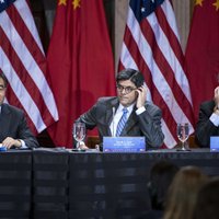 ASV ar Ķīnu atsāk sarunas par abu valstu strīdīgajām investīciju vides attiecībām
