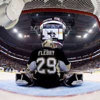 Pitsburgas 'Penguins' vārtsargs Flerī pagarina līgumu ar klubu uz četriem gadiem