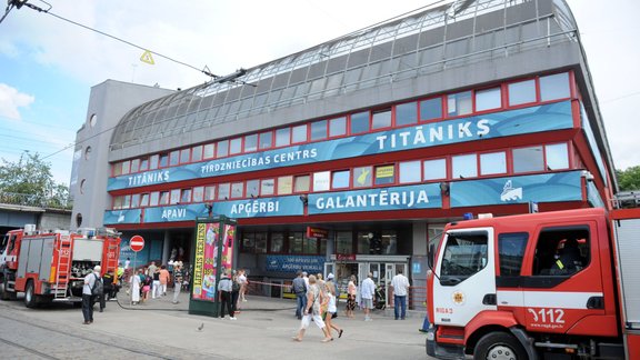 Tirdzniecības centrs "Titāniks" 