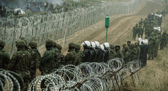 Звонить Путину? Наказать Лукашенко? Чем разрешится миграционный кризис на границе Беларуси и Евросоюза