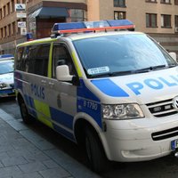 В шведском Мальме посетителю торгового центра выстрелили в ногу