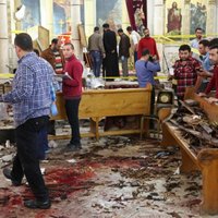 Divās kristiešu koptu baznīcās Ēģiptē nogrand sprādzieni; vairāki bojā gājušie