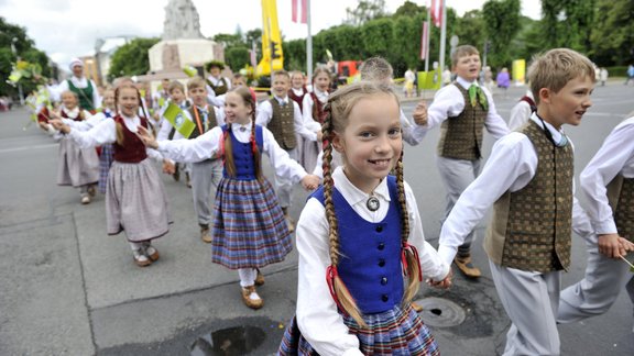 Netiki pie biļetēm? Skolēnu Dziesmu svētku pasākumi, kurus apmeklēt bez maksas