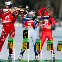 Двойной успех немок в спринте, Домрачева и Мякяряйнен — вне призеров