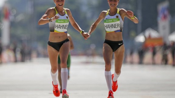 Lisa and Anna Hahner of Germany 