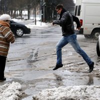 Jaunākā prognoze – nākamnedēļ sals mīsies ar atkusni