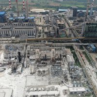 Sprādzienā gāzes rūpnīcā Ķīnā vismaz 15 bojāgājušie