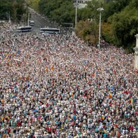 Moldovā krīt valdība - parlaments tai izsaka neuzticību
