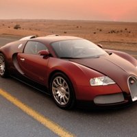 Video: dragreiss starp 'Nissan GT-R' un 'Bugatti Veyron'