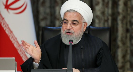 Ruhani: ar jauno koronavīrusu varētu inficēties 35 miljoni irāņu