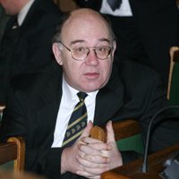 Умер известный футбольный журналист Валерий Карпушкин