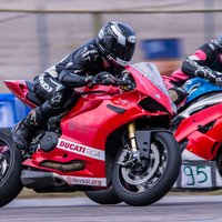 'Superbike' sportists no Anglijas startēs Baltijas čempionātā motošosejā Lietuvā