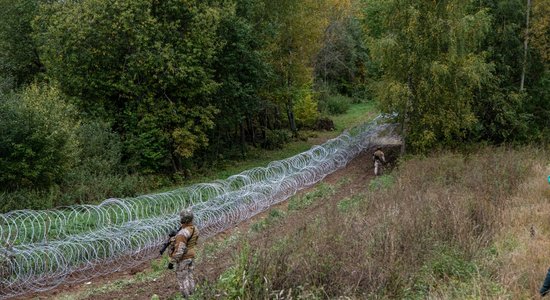 Igaunija sāk pagaidu nožogojuma būvi pie austrumu robežas