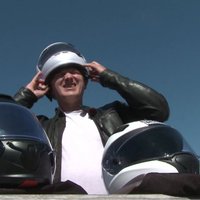 Pauls Timrots: motocikla ķivere ir vieta, kur glabājas jūsu galva un smadzenes