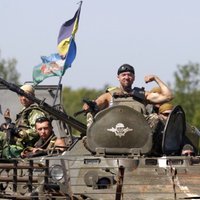 Ukrainas valdības spēki ielenkuši teroristus Horļivkas rajonā